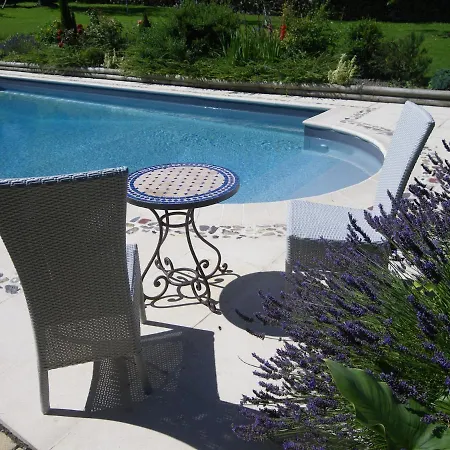 La Griotte 2 & Spa&piscine 3* Pennedepie
